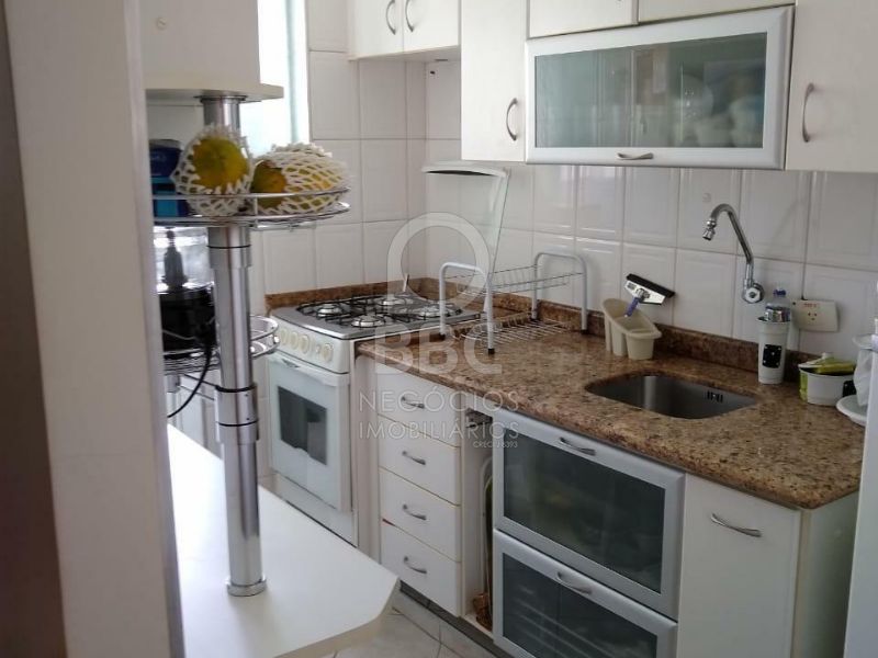 Apartamento à venda com 2 quartos, 62m² - Foto 10