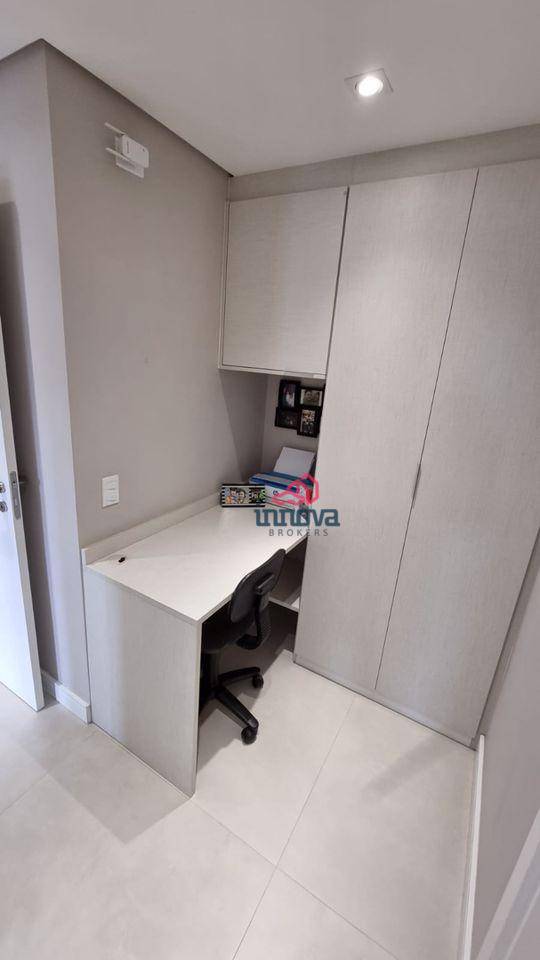 Apartamento à venda com 3 quartos, 163m² - Foto 14