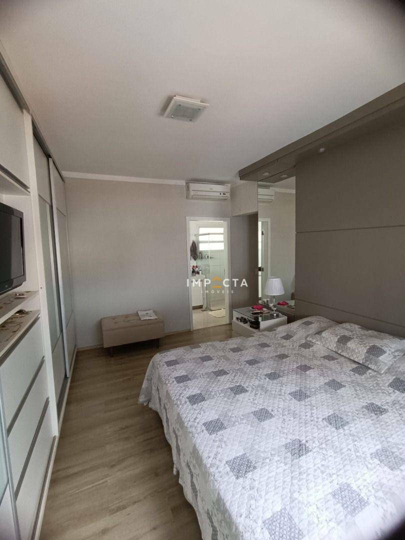 Apartamento à venda com 3 quartos, 157m² - Foto 18