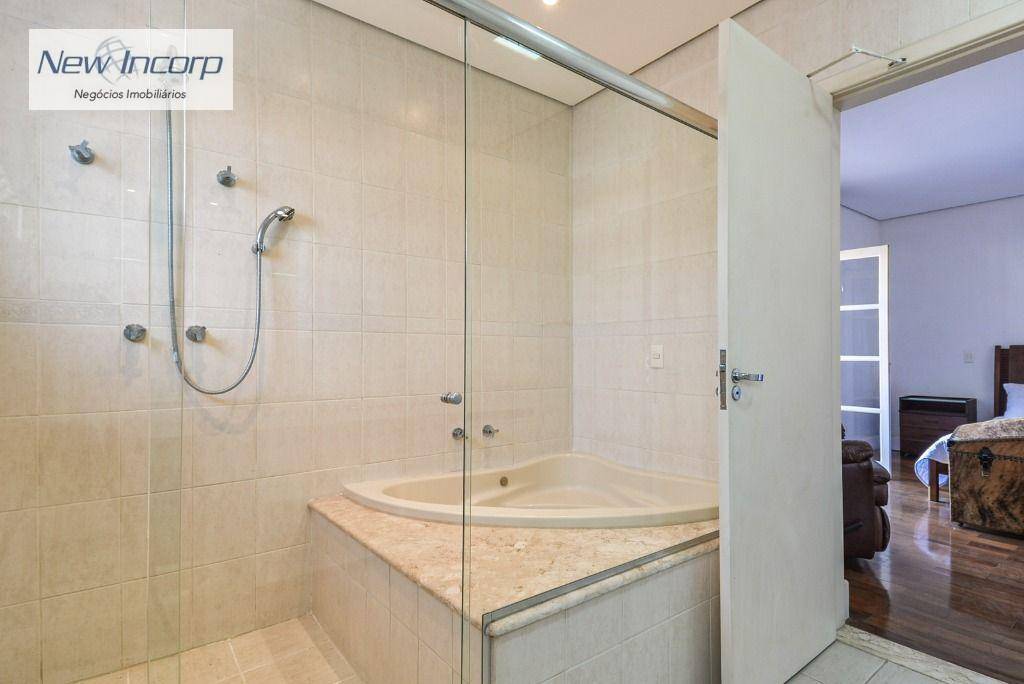 Sobrado à venda com 4 quartos, 375m² - Foto 79