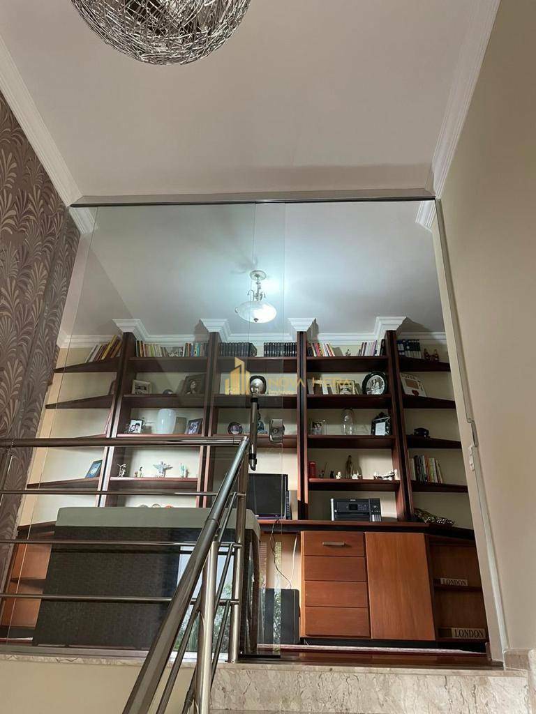 Sobrado à venda com 4 quartos, 354m² - Foto 26