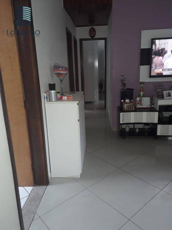 Apartamento à venda com 2 quartos, 60m² - Foto 2