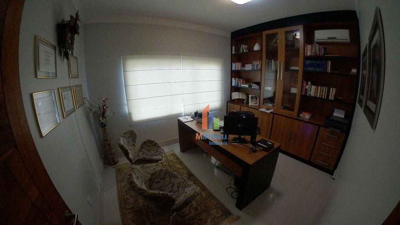 Casa de Condomínio à venda com 3 quartos, 460m² - Foto 6