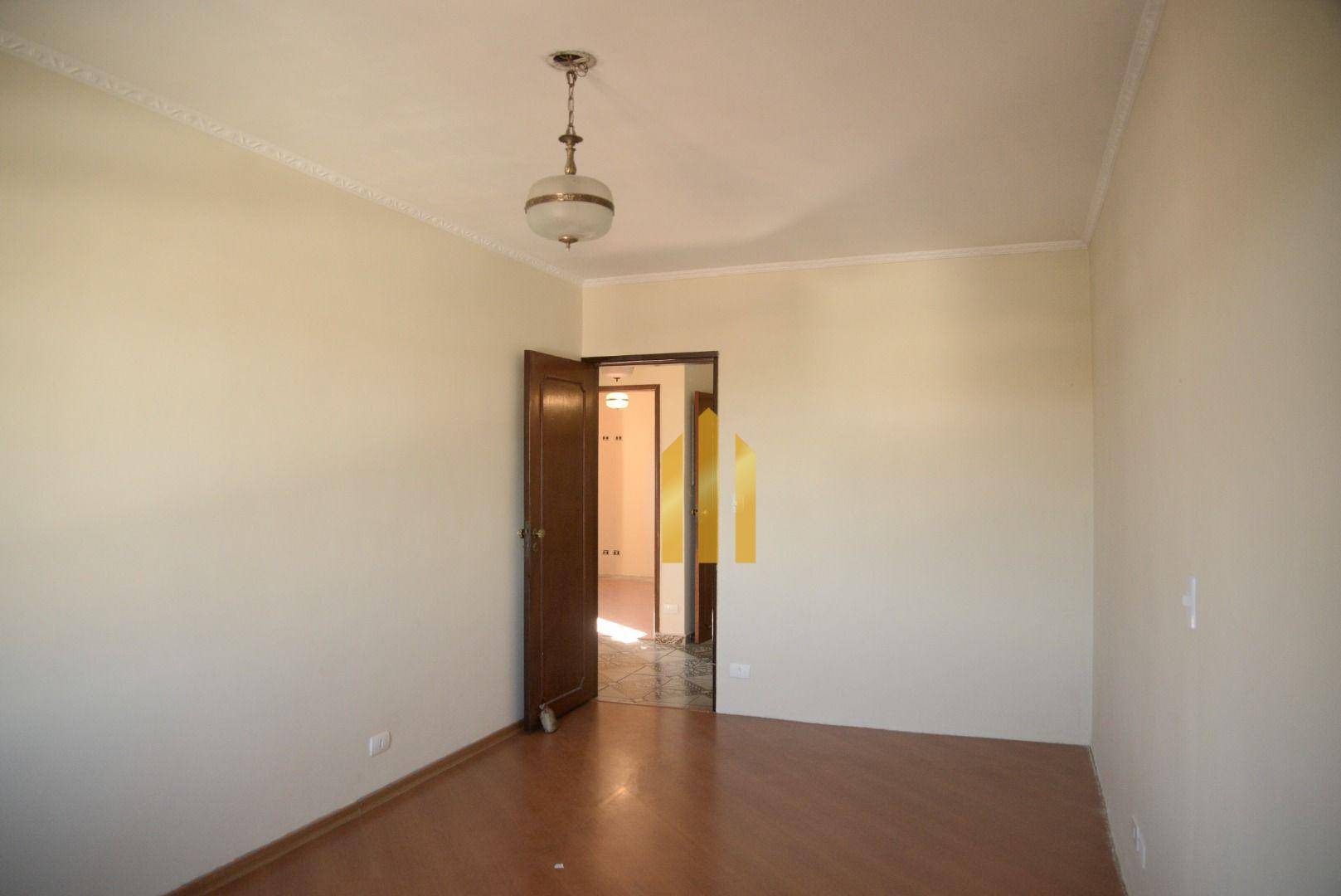 Sobrado à venda com 4 quartos, 600m² - Foto 31