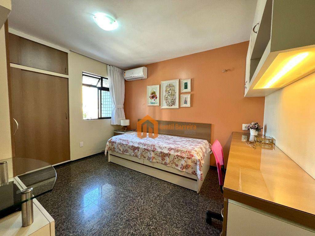 Apartamento à venda com 3 quartos, 149m² - Foto 15