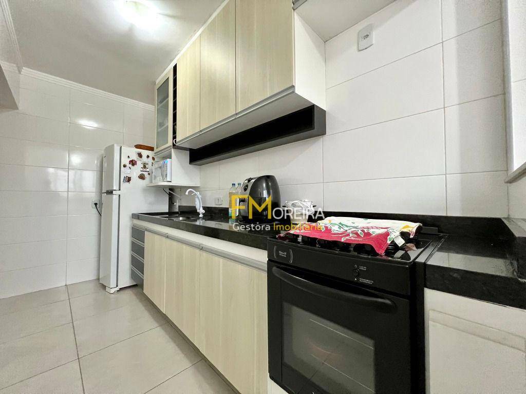 Apartamento à venda com 2 quartos, 64m² - Foto 8