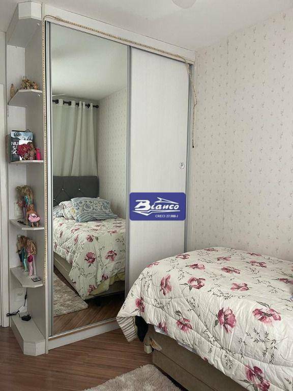 Apartamento à venda com 3 quartos, 87m² - Foto 8