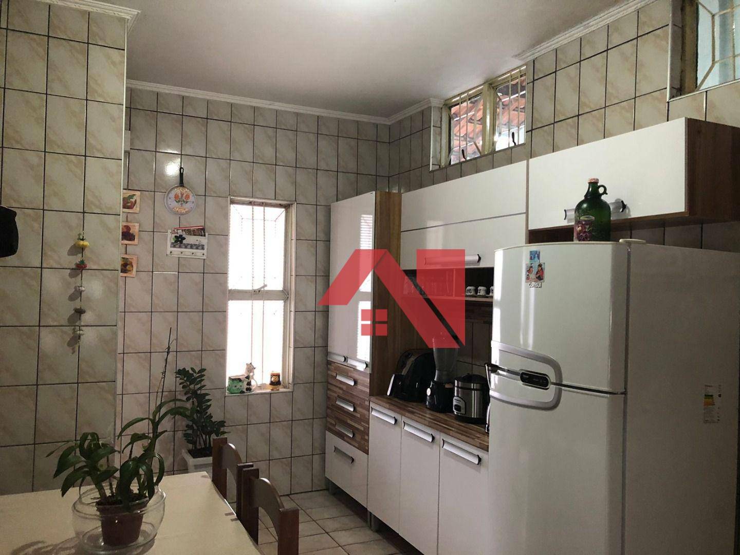 Casa à venda com 3 quartos, 104m² - Foto 14