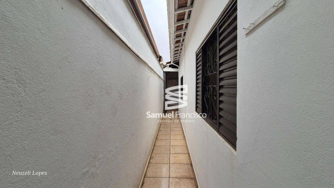 Casa à venda com 2 quartos, 100m² - Foto 13