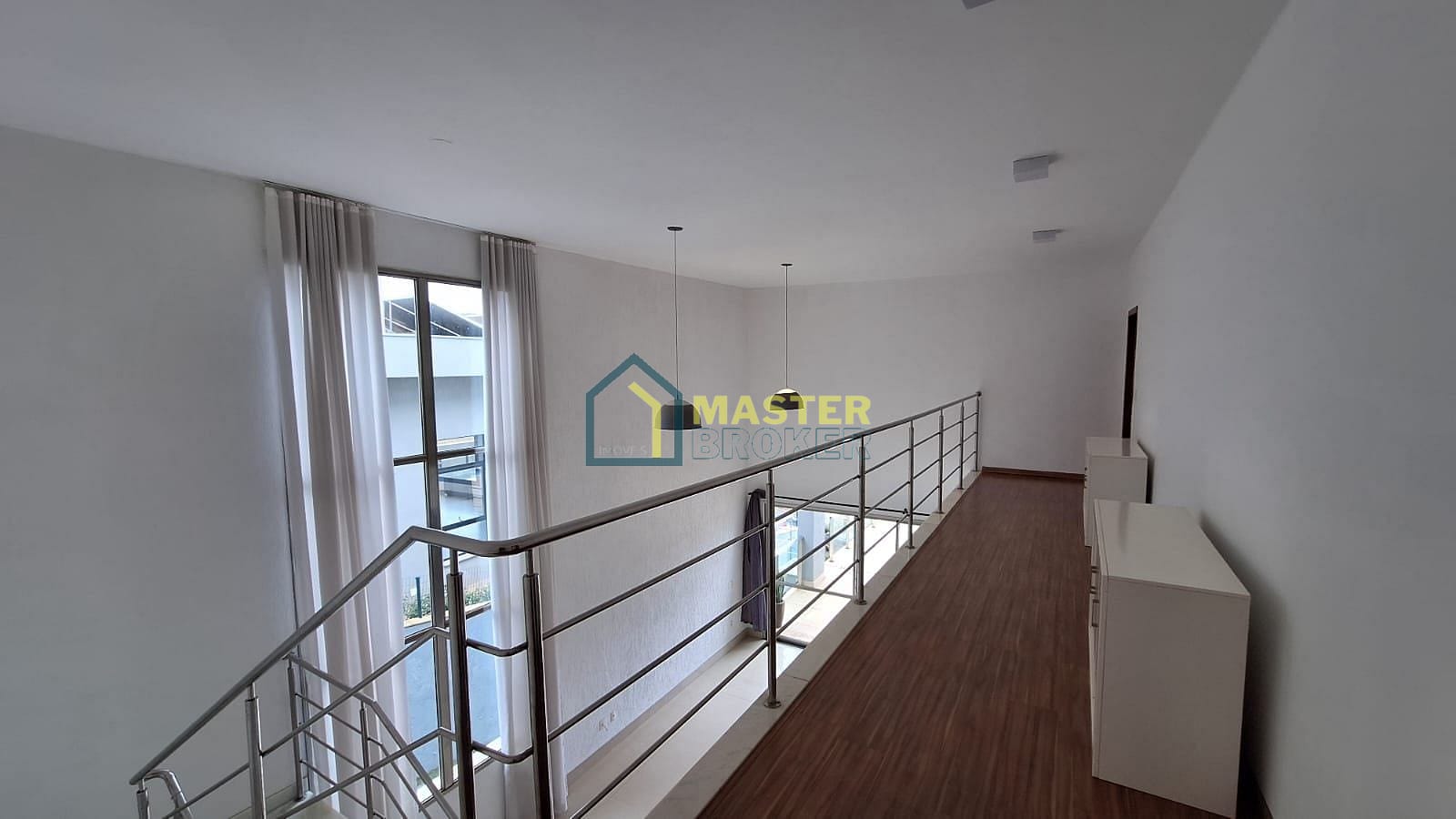 Casa à venda e aluguel com 4 quartos, 420m² - Foto 10