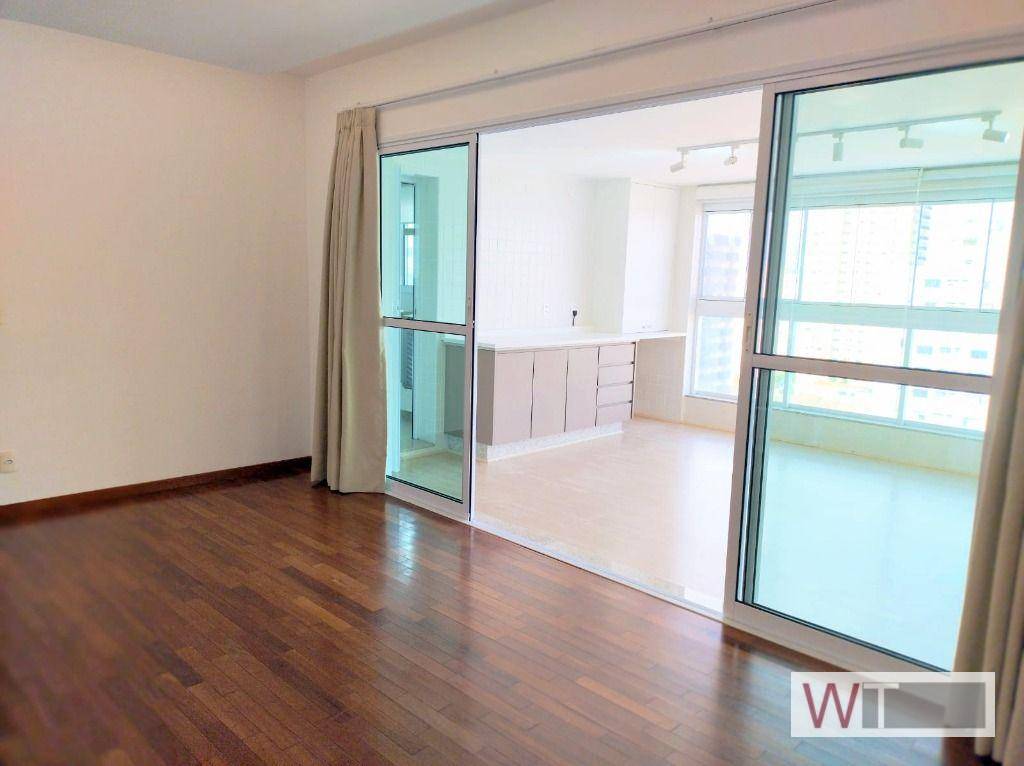 Apartamento à venda com 4 quartos, 134m² - Foto 6