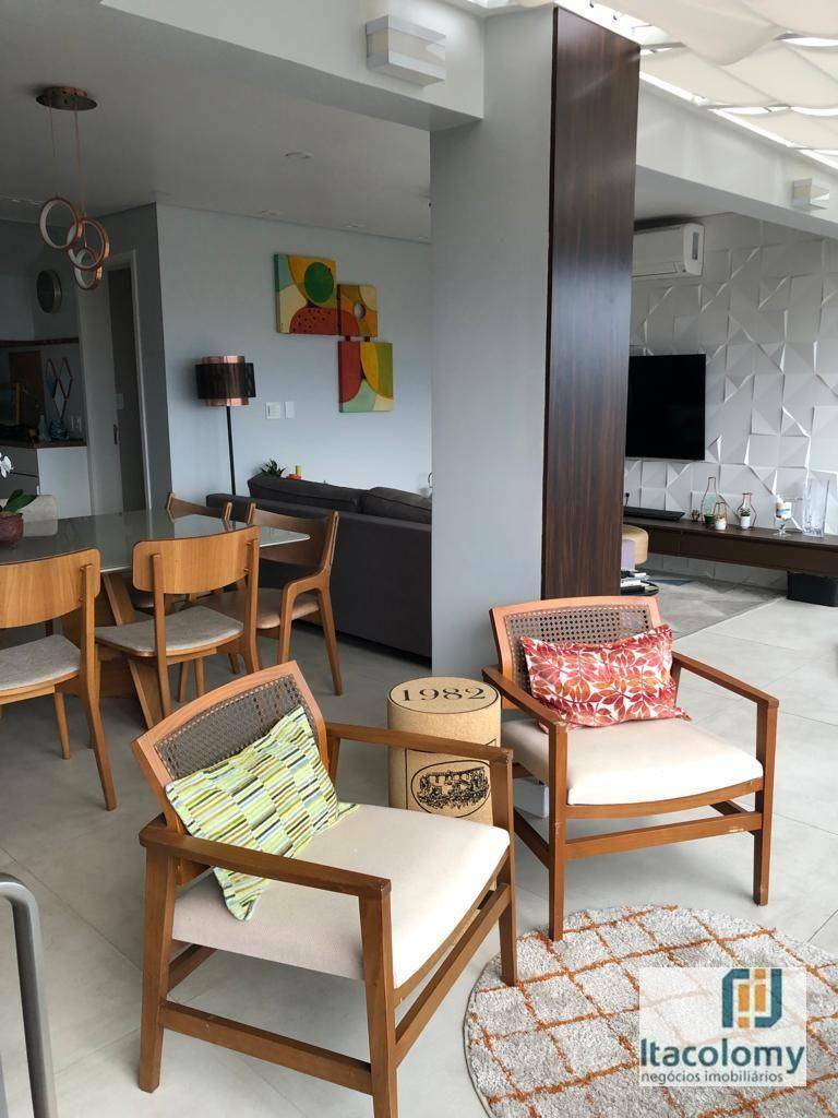 Apartamento à venda com 3 quartos, 212m² - Foto 27