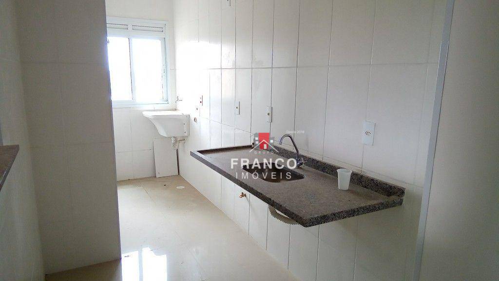 Apartamento à venda com 2 quartos, 46m² - Foto 14