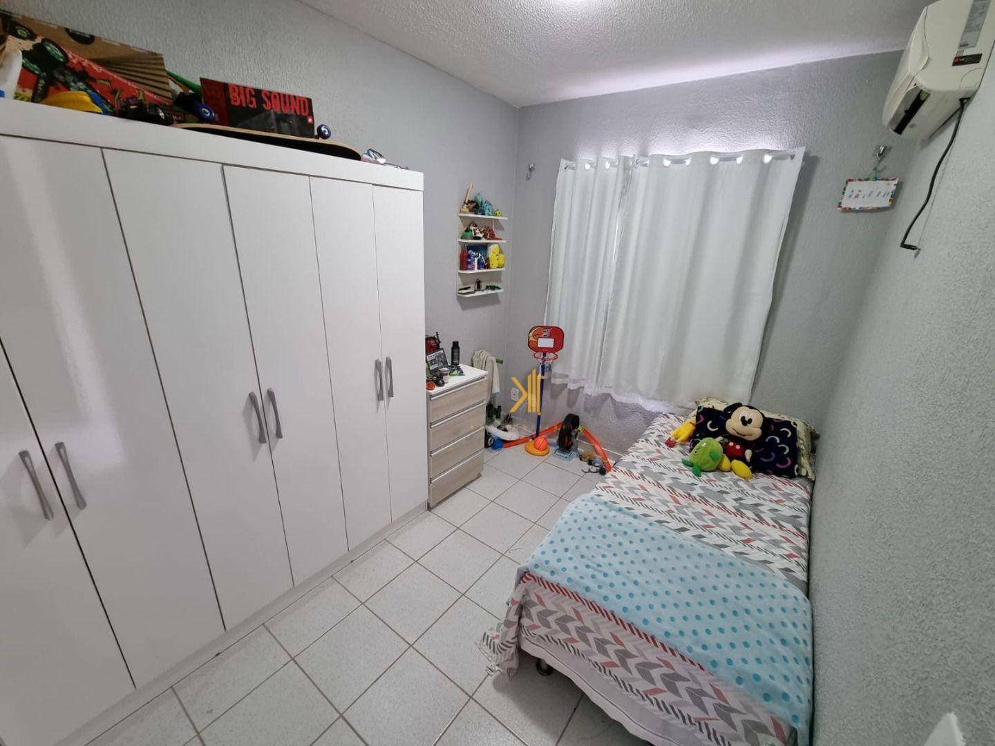 Casa à venda com 2 quartos, 60m² - Foto 8