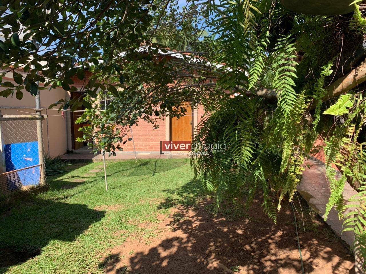 Casa à venda e aluguel com 6 quartos, 460m² - Foto 11