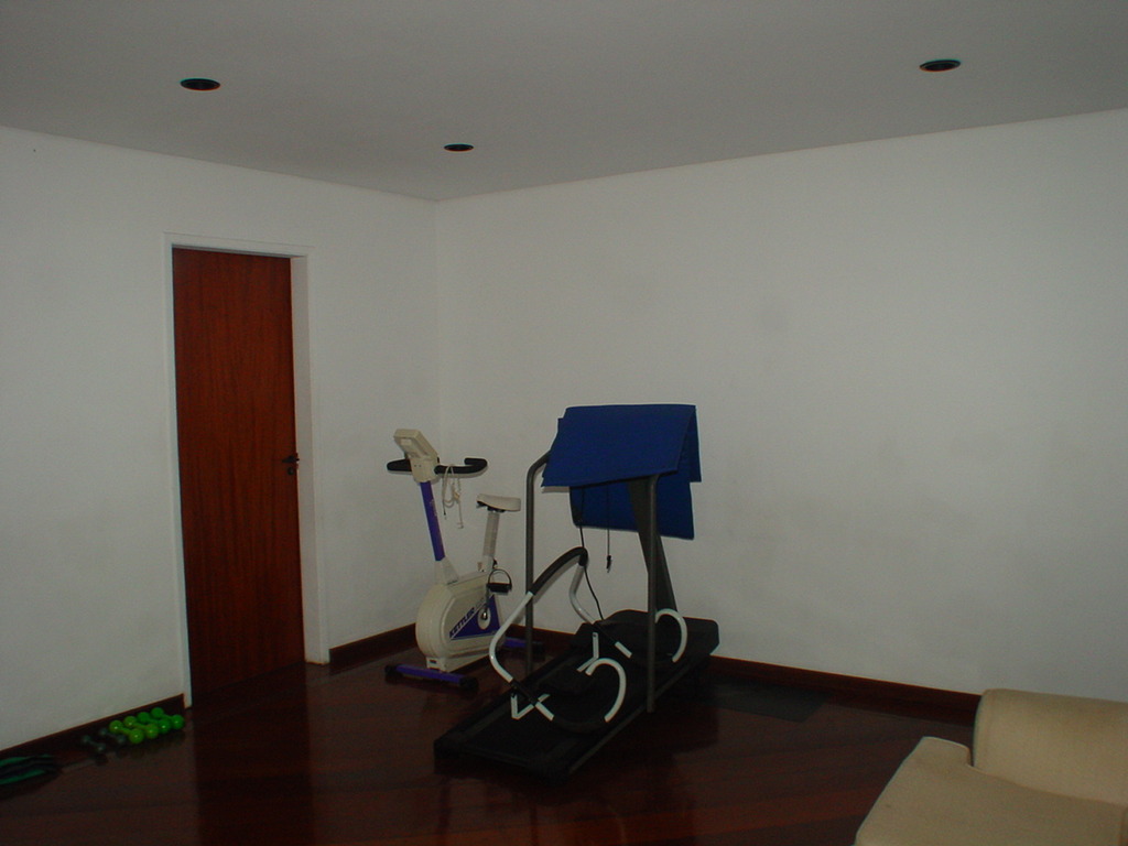 Apartamento à venda com 4 quartos, 160m² - Foto 4