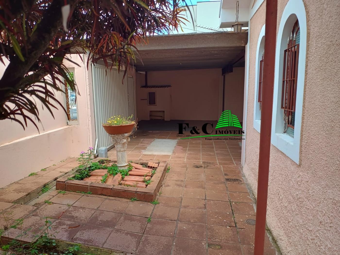 Casa à venda com 4 quartos, 378m² - Foto 21