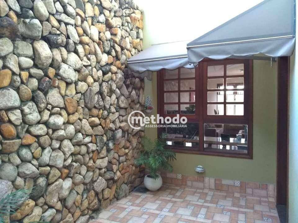 Casa à venda com 3 quartos, 351m² - Foto 28