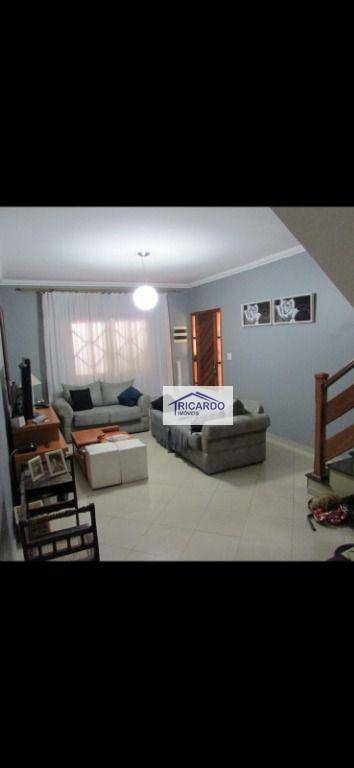 Sobrado à venda com 3 quartos, 209m² - Foto 2