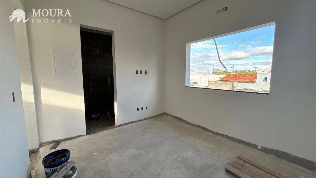 Casa de Condomínio à venda com 3 quartos, 230m² - Foto 6