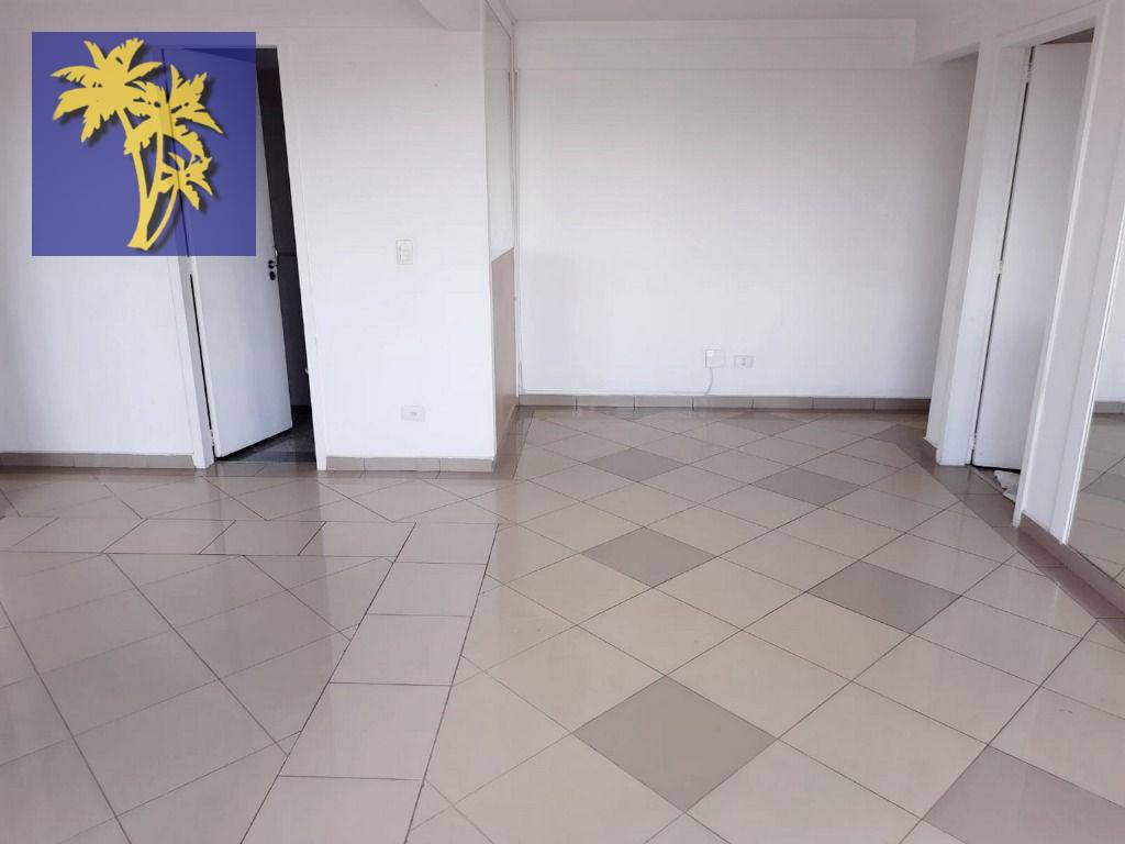 Apartamento para alugar com 2 quartos, 70m² - Foto 2