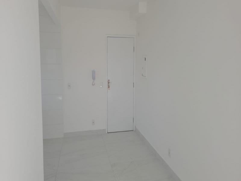 Sobrado à venda com 3 quartos, 202m² - Foto 3