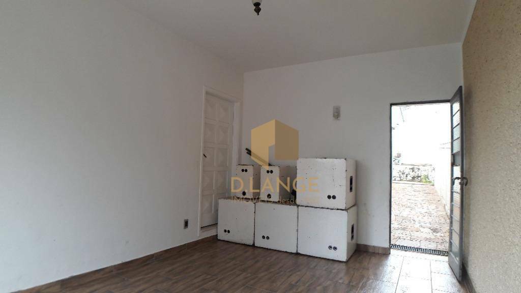 Casa à venda com 3 quartos, 182m² - Foto 3