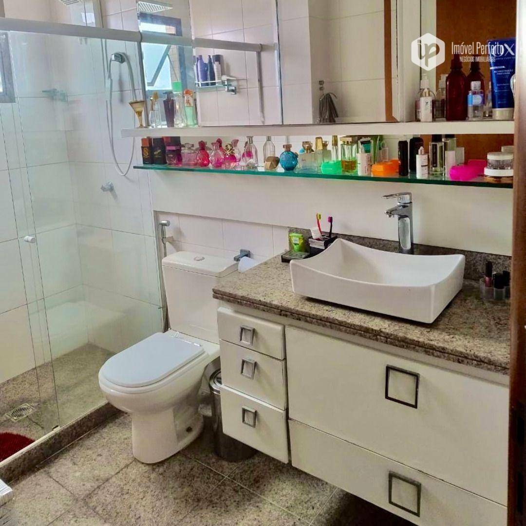 Apartamento à venda com 4 quartos, 162m² - Foto 8