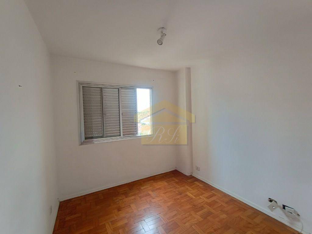 Apartamento à venda com 2 quartos, 70m² - Foto 3