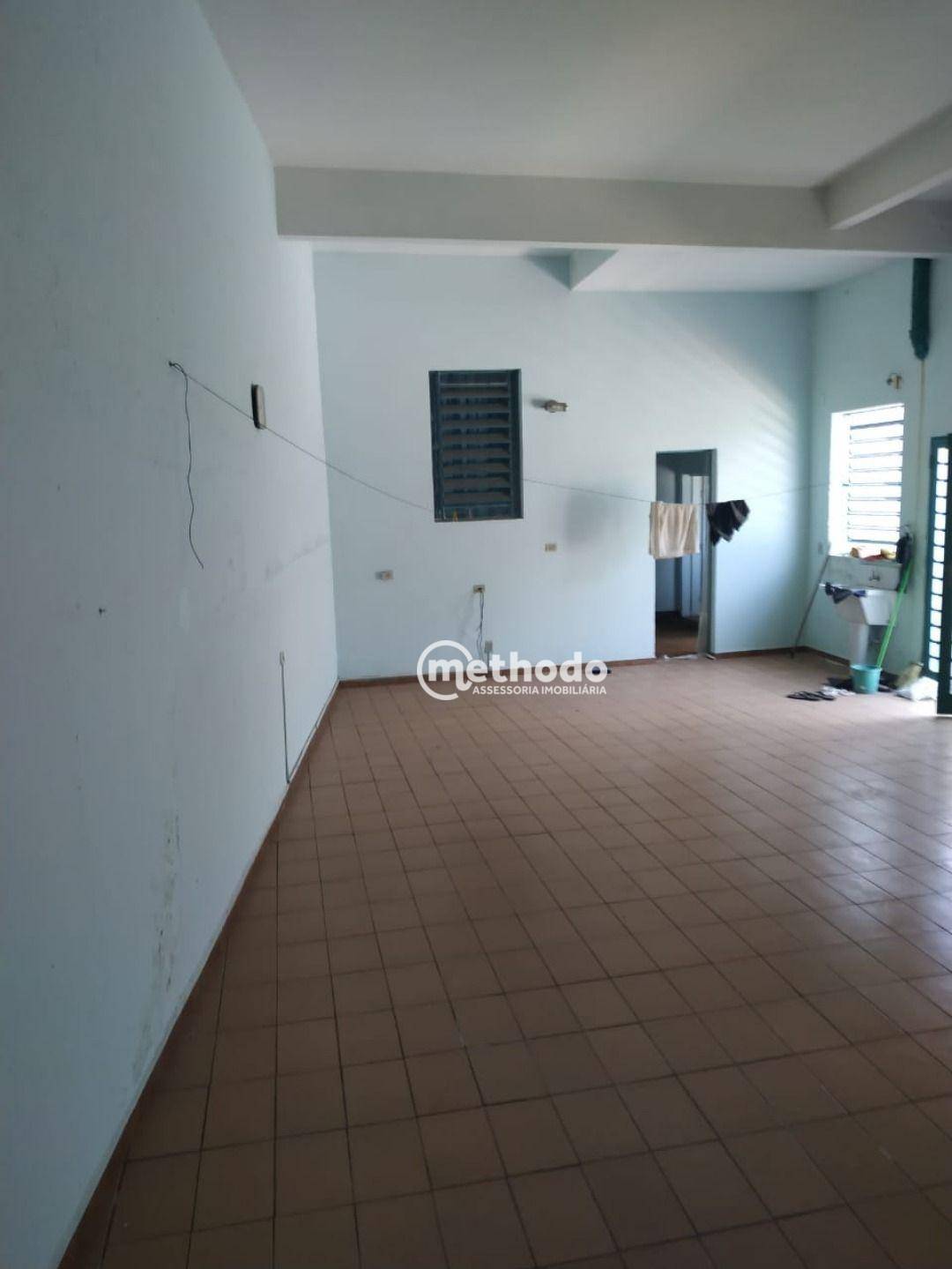 Casa à venda com 5 quartos, 310m² - Foto 18