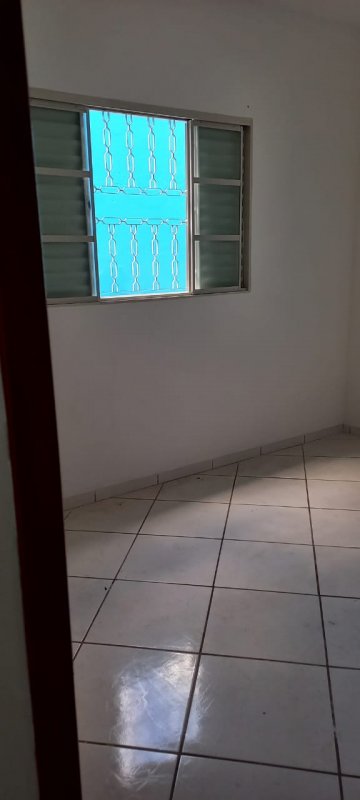 Casa à venda com 2 quartos, 54m² - Foto 5