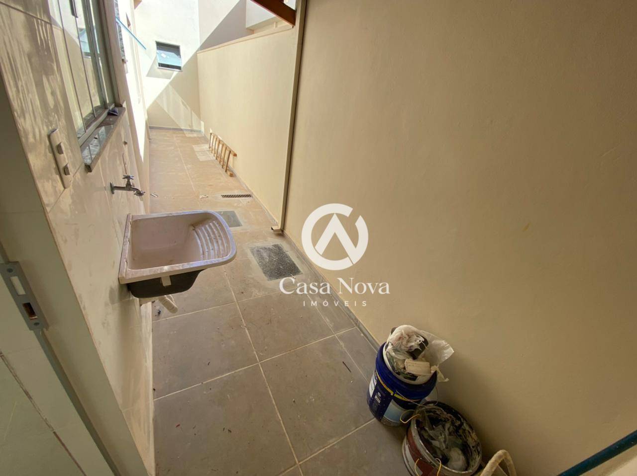 Casa à venda com 2 quartos, 65m² - Foto 6