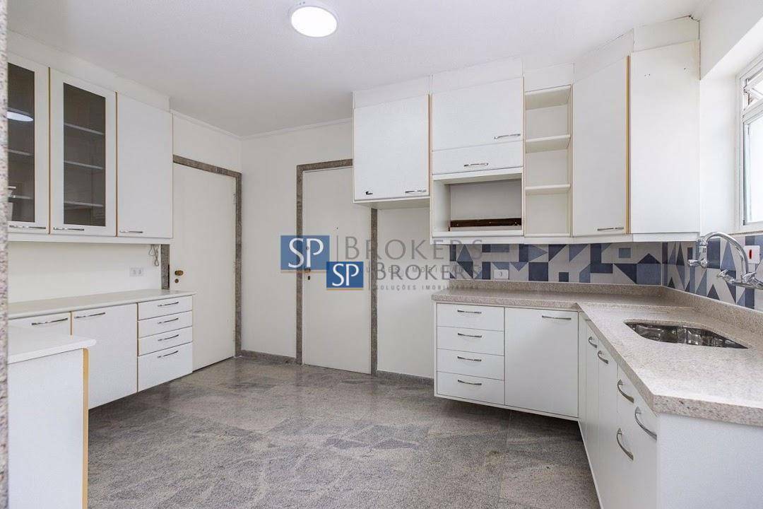 Apartamento à venda com 3 quartos, 155m² - Foto 12