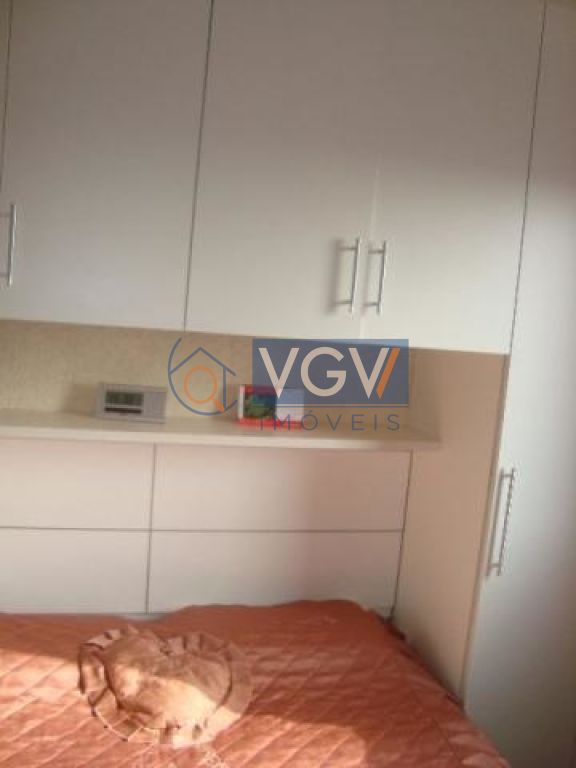 Apartamento à venda com 2 quartos, 59m² - Foto 11