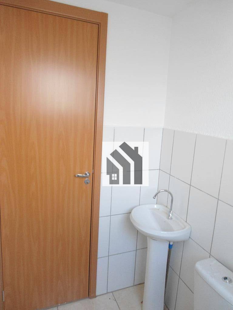 Apartamento à venda com 2 quartos, 42m² - Foto 9