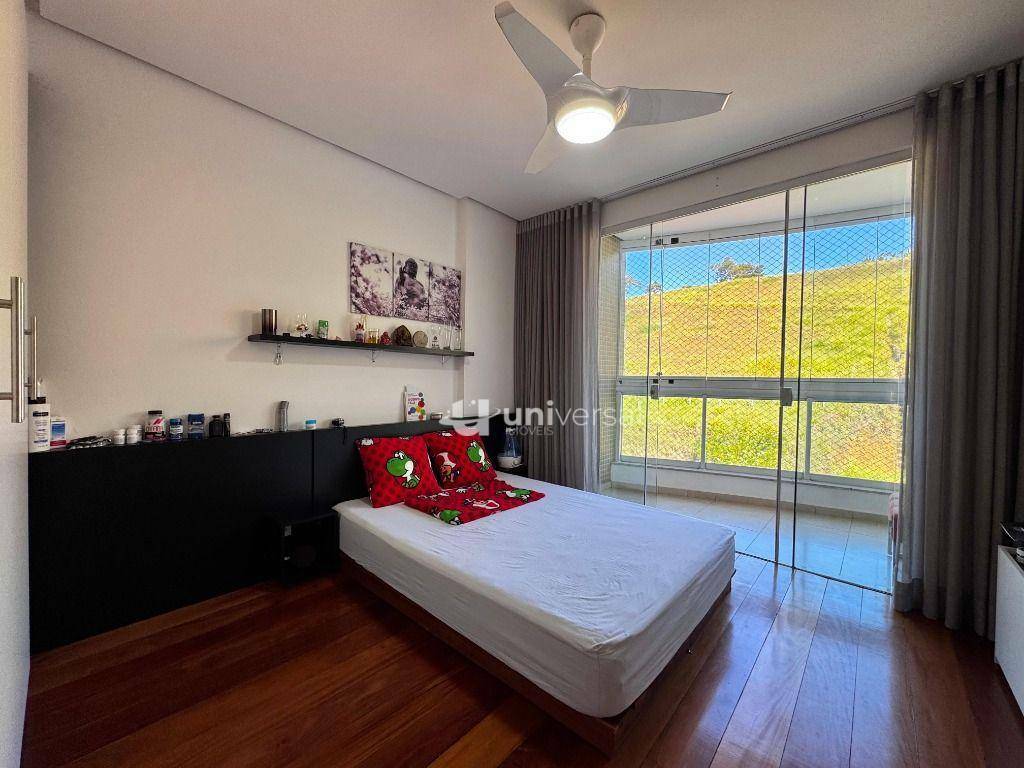 Apartamento à venda com 4 quartos, 208m² - Foto 14