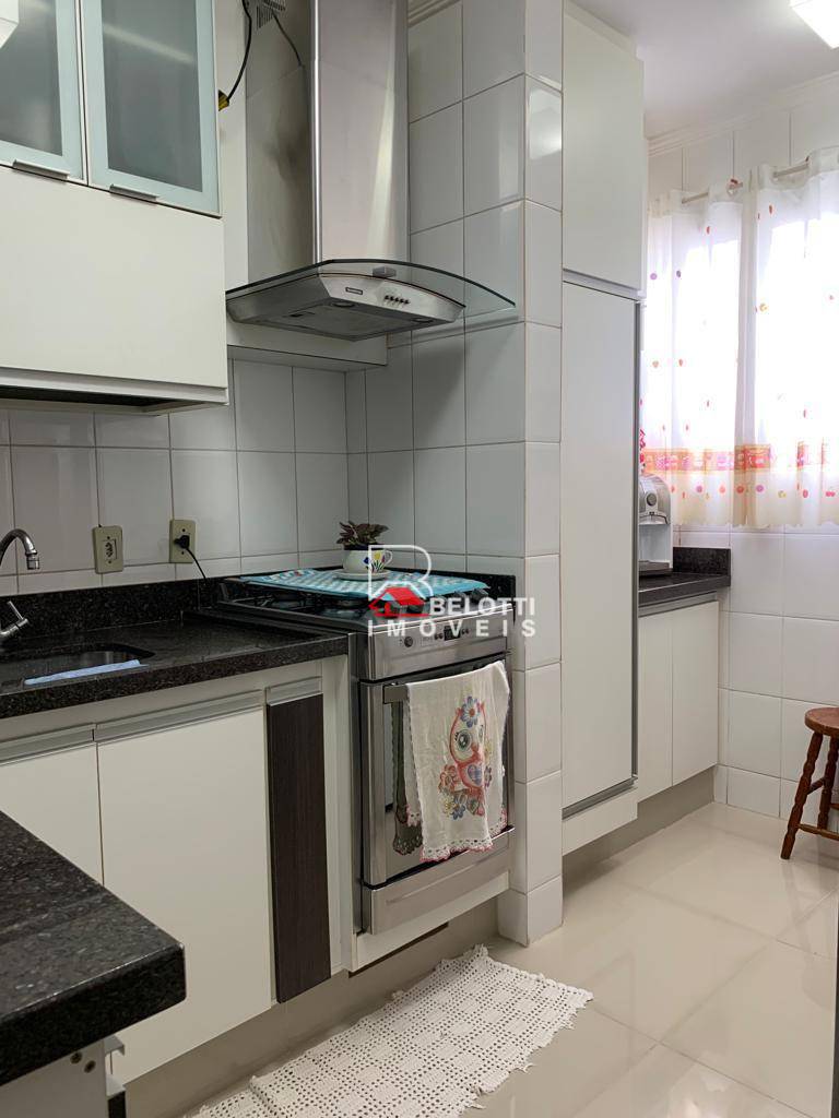 Apartamento à venda com 2 quartos, 85m² - Foto 4