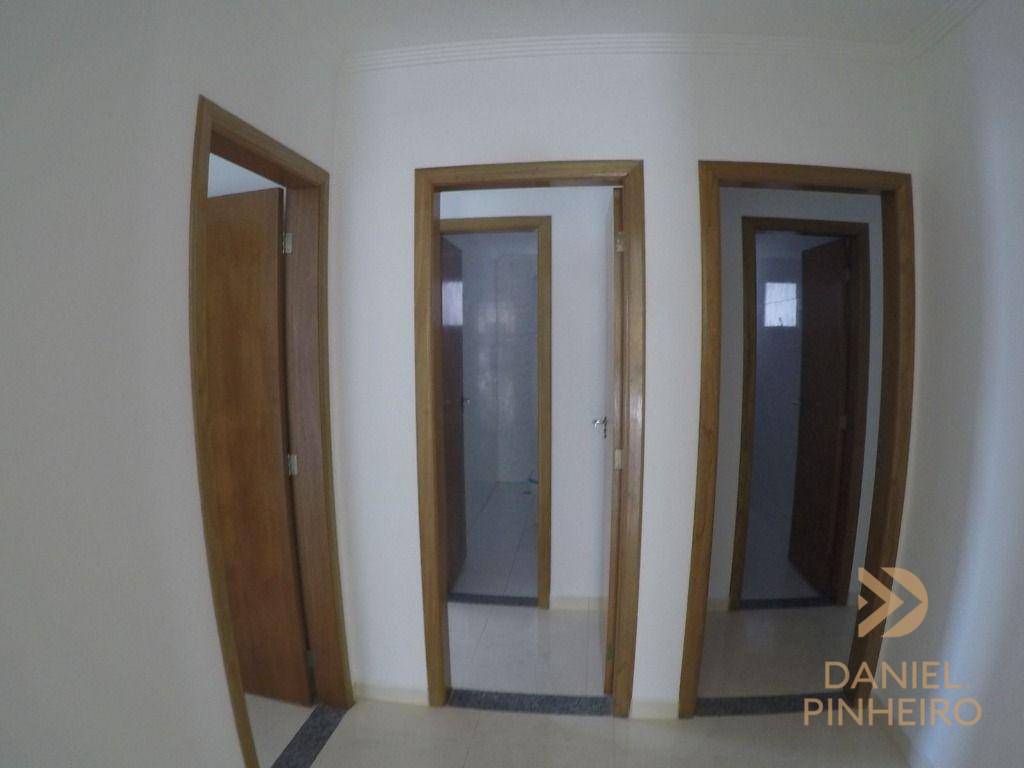 Apartamento à venda com 3 quartos, 162m² - Foto 10