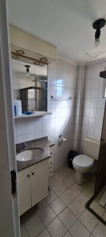 Apartamento à venda com 2 quartos, 55m² - Foto 17