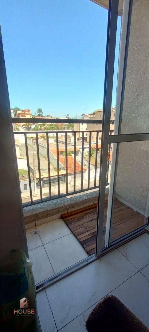 Apartamento à venda com 2 quartos, 47m² - Foto 3