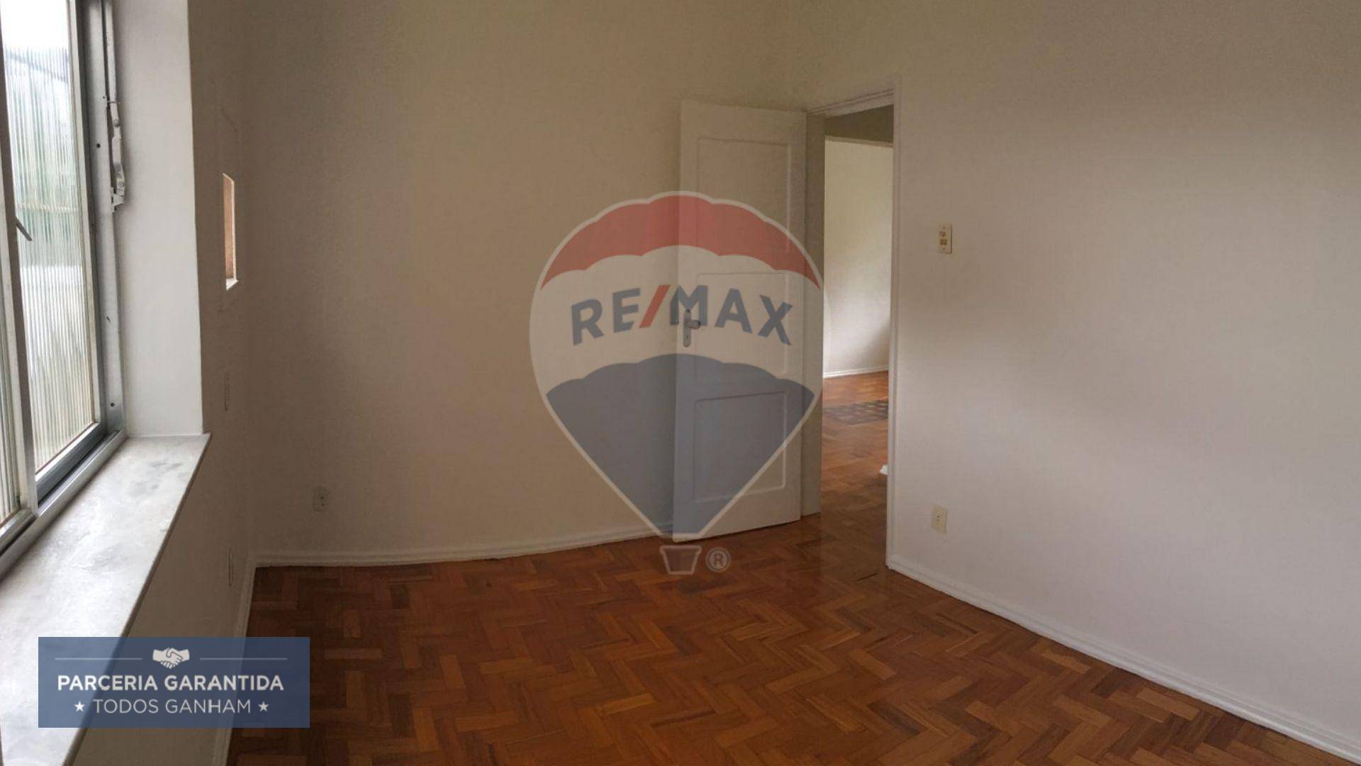 Apartamento à venda com 2 quartos, 55m² - Foto 8