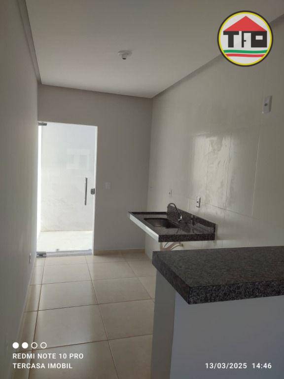 Casa para alugar com 2 quartos, 55m² - Foto 6