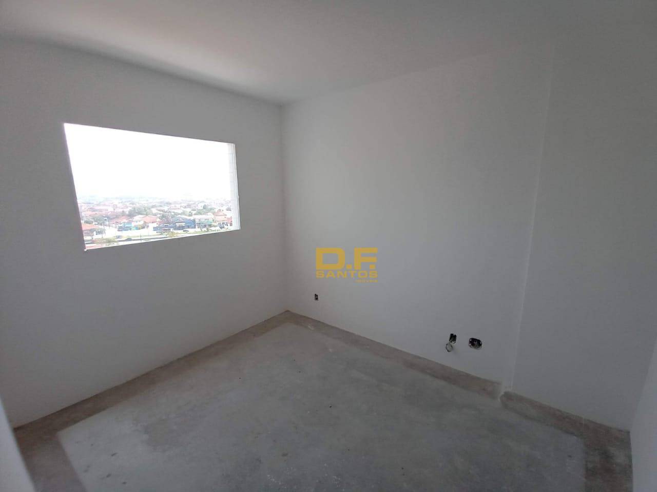 Apartamento à venda com 2 quartos, 64m² - Foto 5