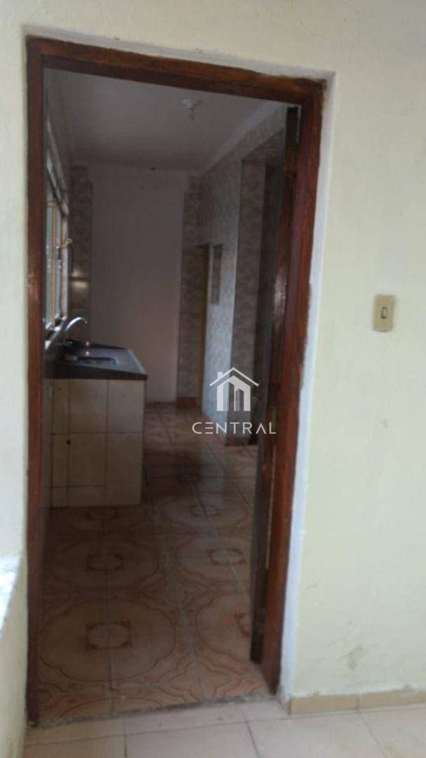 Casa à venda com 2 quartos, 226m² - Foto 5