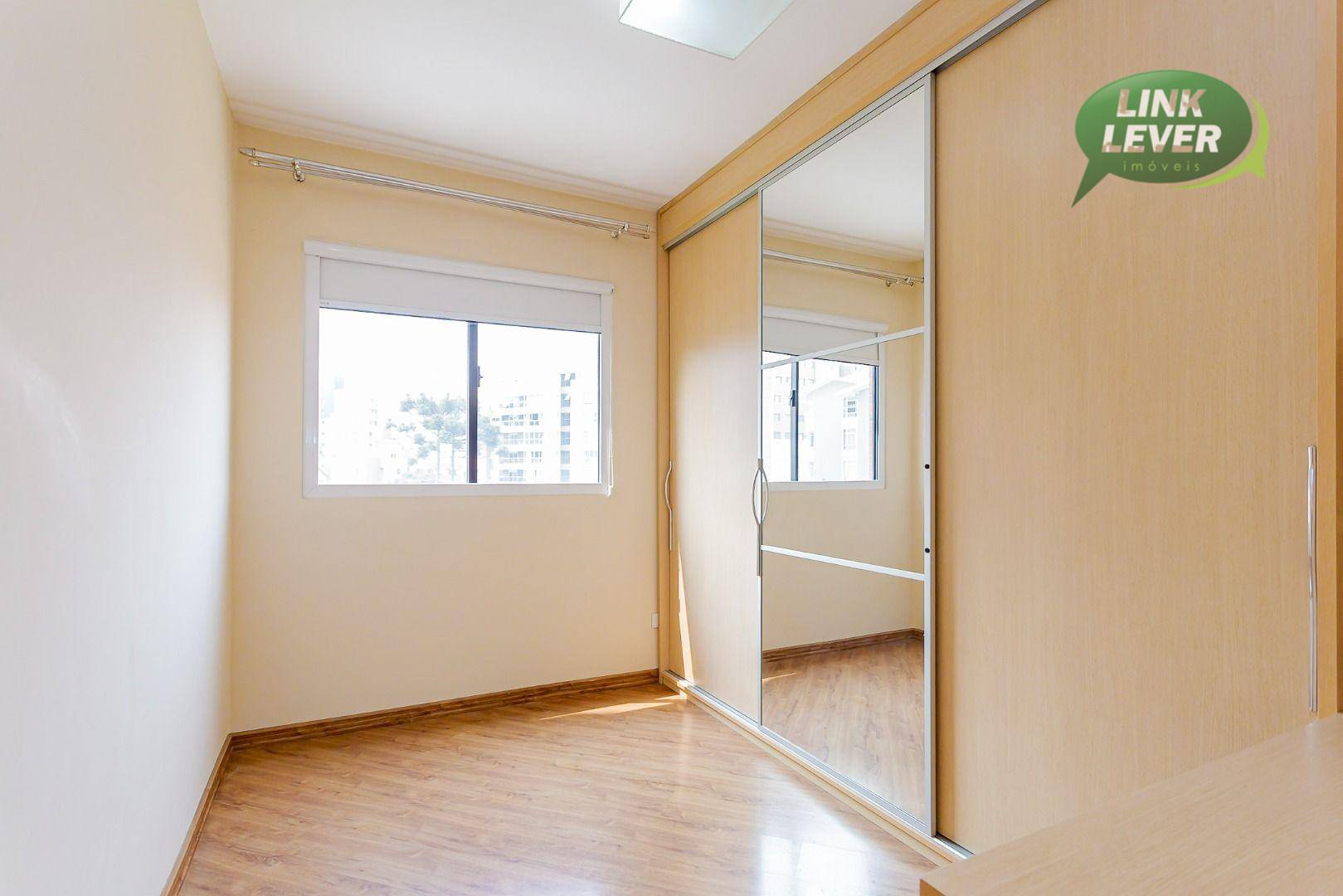 Apartamento à venda com 2 quartos, 67m² - Foto 27