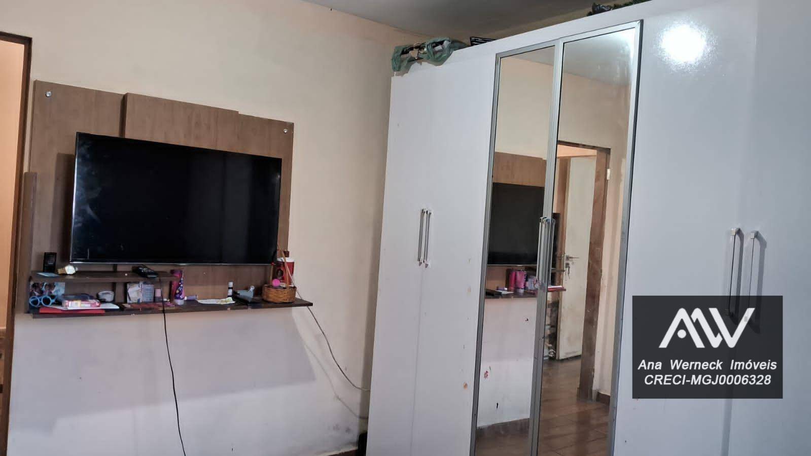 Casa à venda com 2 quartos, 100m² - Foto 14