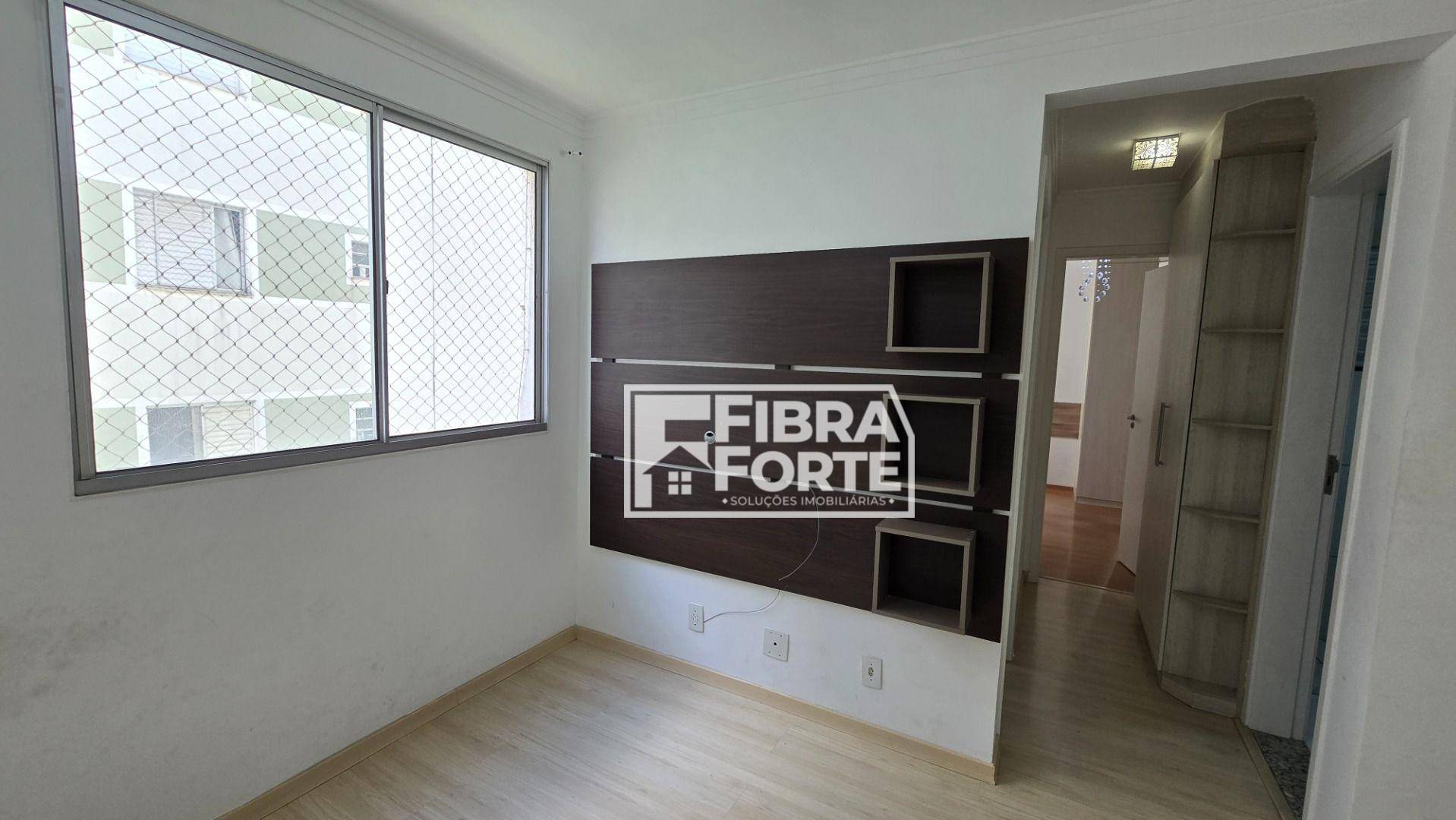 Apartamento para alugar com 2 quartos, 47m² - Foto 4