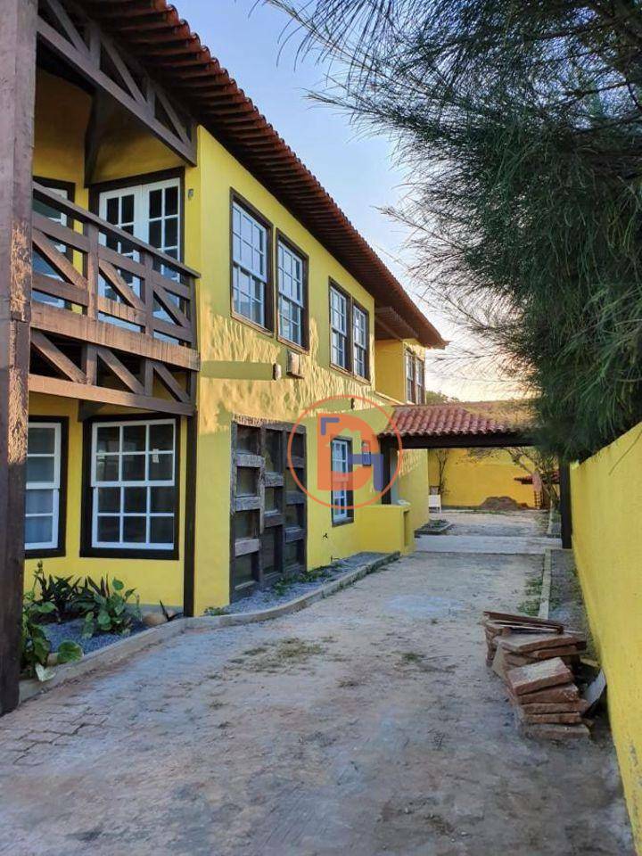 Casa à venda e aluguel com 5 quartos, 318m² - Foto 23