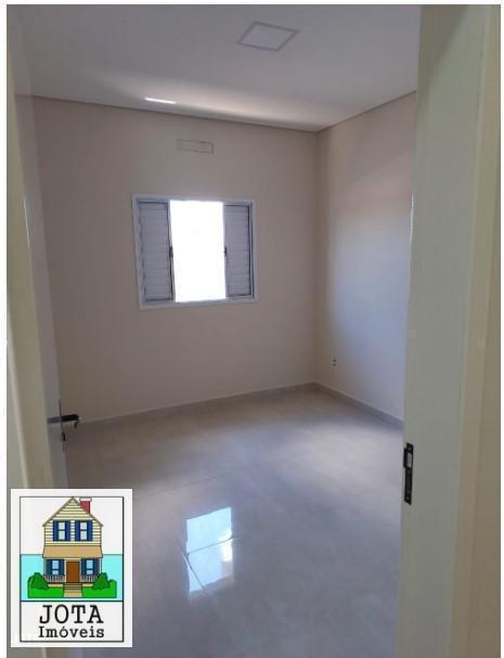 Casa à venda com 3 quartos, 164m² - Foto 11