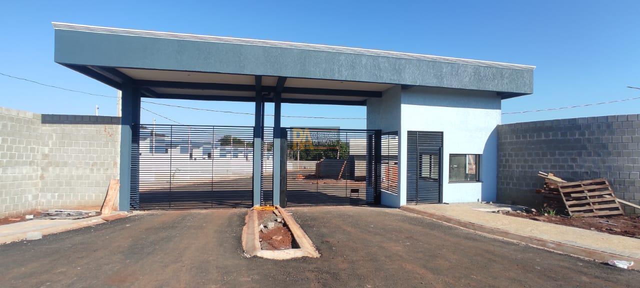 Casa à venda com 2 quartos, 114m² - Foto 2